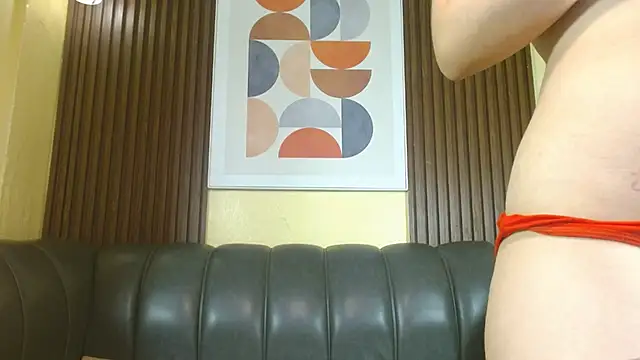 Nicole Ramires online show from October 14, 5:03 pm