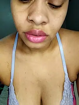 Su Duarte 1 online show from March 11, 5:24 pm