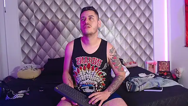 CoupleSwingerLatin online show from March 22, 4:05 am