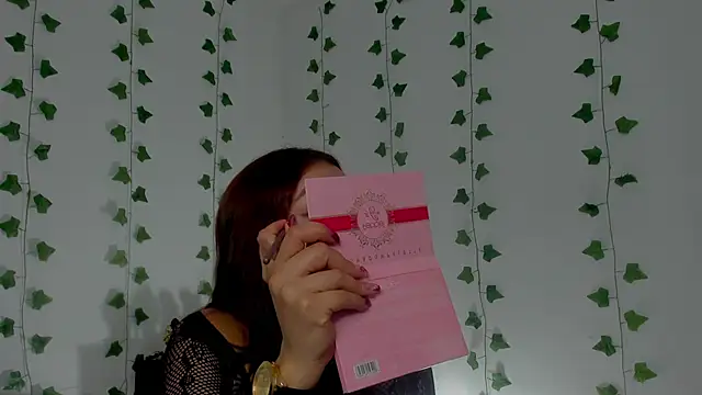 Miaa Garcia online show from January 7, 10:56 pm