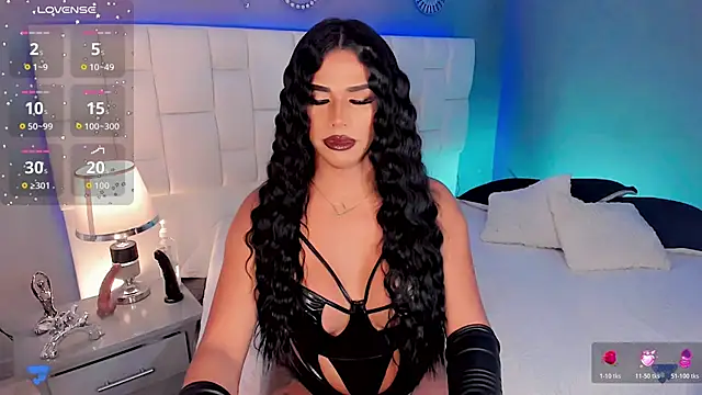 Snapshot of Franciis_4u chatting on November 29, 6:16 am Franciis 4u online show from November 29, 6:16 am