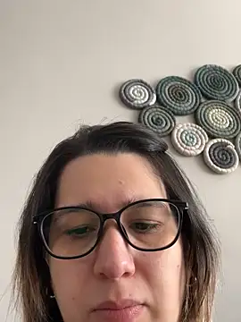 amooraaamoon online show from December 22, 10:56 am