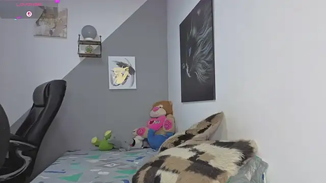 charlotte 002 online show from October 31, 2:56 am