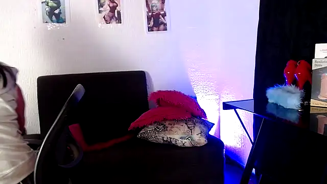 Yeimy sweetf online show from January 31, 6:57 am