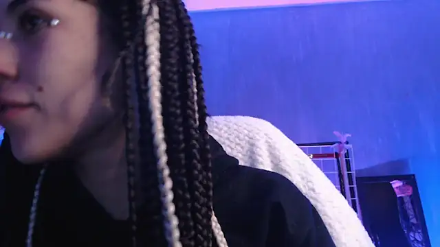 Hellen dumont online show from March 10, 2:17 am