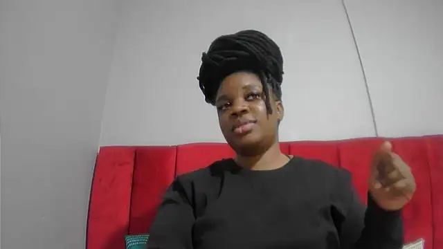 Snapshot of assqueenxx chatting on October 20, 6:08 pm assqueenxx online show from October 20, 6:08 pm