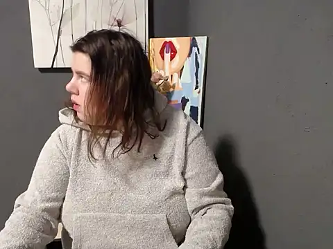 so shy online show from February 15, 6:55 am