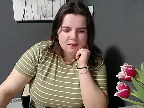 so shy online show from March 8, 9:06 am