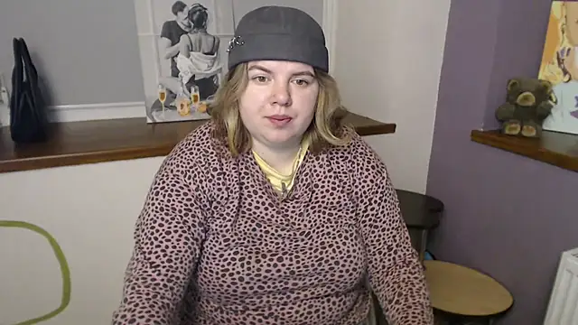 so shy online show from April 25, 6:38 am