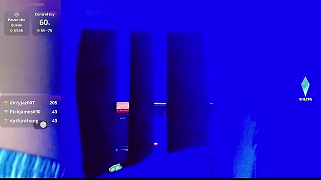 Snapshot of honey_skin chatting on February 6, 5:56 am honey skin online show from February 6, 5:56 am