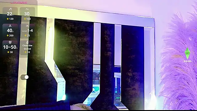 Snapshot of honey_skin chatting on February 8, 10:51 am honey skin online show from February 8, 10:51 am