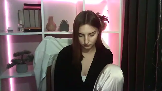 X Alisa online show from March 7, 7:16 pm