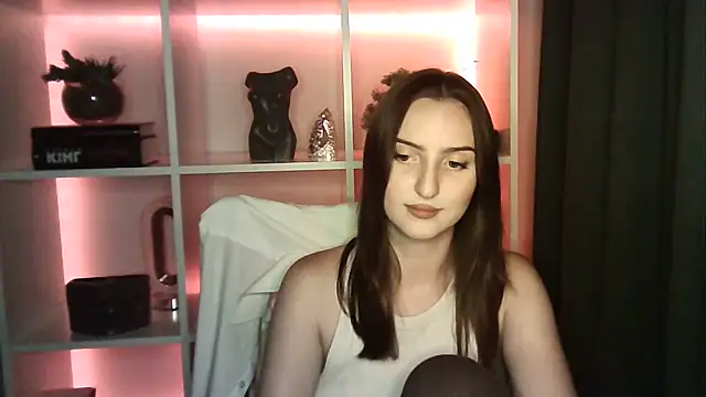 Snapshot of X_Alisa chatting on August 5, 6:33 pm X Alisa online show from August 5, 6:33 pm