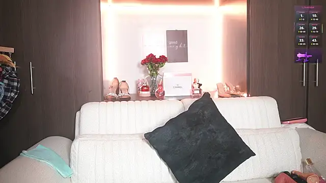 katlyn martins online show from February 12, 4:35 pm