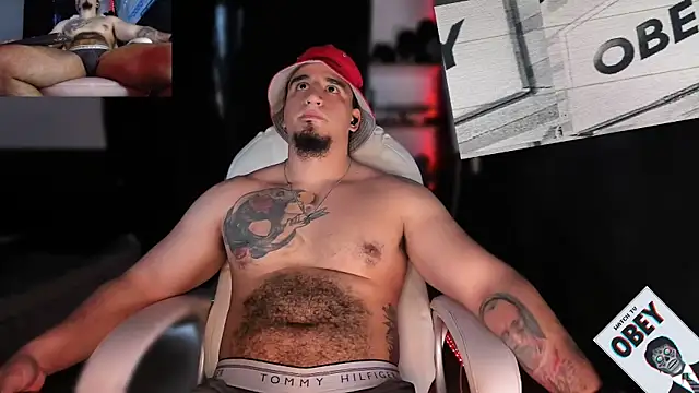 Snapshot of kingbear777 chatting on February 2, 11:08 am kingbear777 online show from February 2, 11:08 am