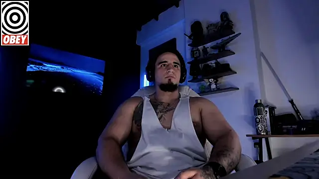 kingbear777 online show from November 21, 12:37 pm