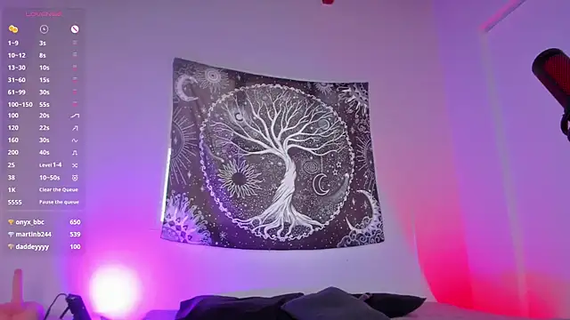 AramJoness online show from March 14, 4:30 pm