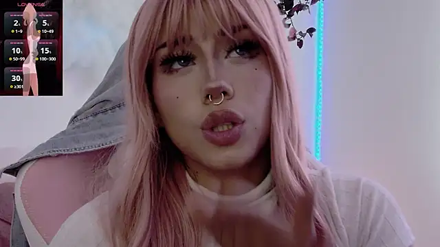 Ag4ta  online show from February 3, 8:35 pm