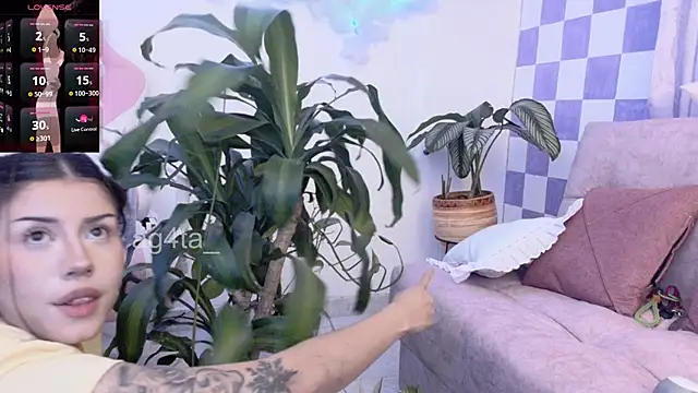 Ag4ta  online show from February 28, 11:34 pm