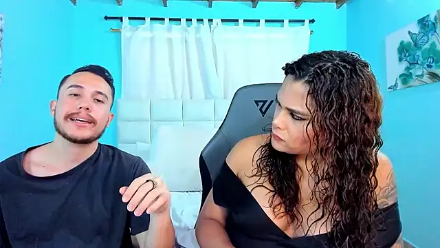 xxx sweet couple  online show from January 10, 6:20 pm