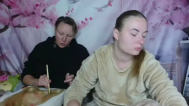 ElenaMaeer online show from September 25, 2:54 pm