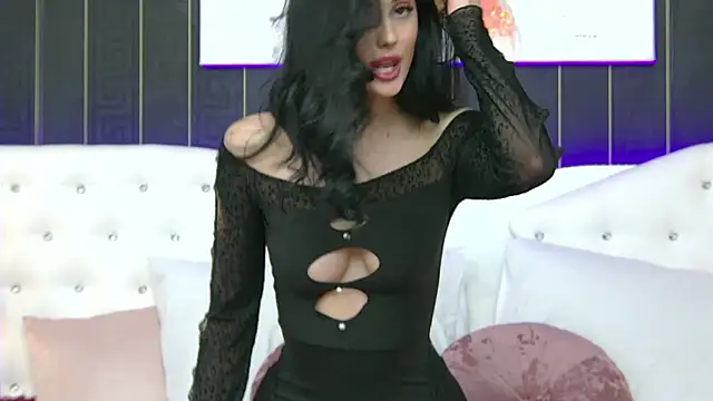 SophiaVilner online show from February 2, 10:49 pm