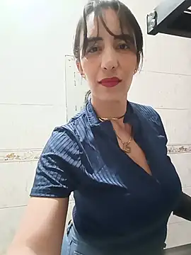 Snapshot of christine-x chatting on May 19, 10:27 pm christine-x online show from May 19, 10:27 pm
