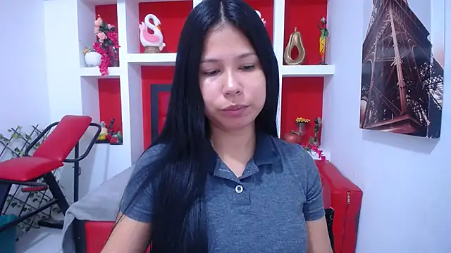 Snapshot of Letty_Plugxo chatting on October 17, 12:19 pm Letty Plugxo online show from October 17, 12:19 pm