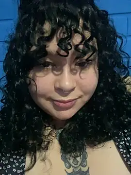 Snapshot of Kimberliprivv chatting on April 15, 9:37 pm Kimberliprivv online show from April 15, 9:37 pm