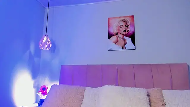 Snapshot of ScarletGV chatting on November 28, 4:59 am ScarletGV online show from November 28, 4:59 am