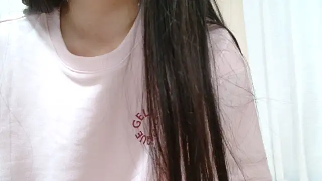 xxYuIxx online show from January 2, 3:29 pm