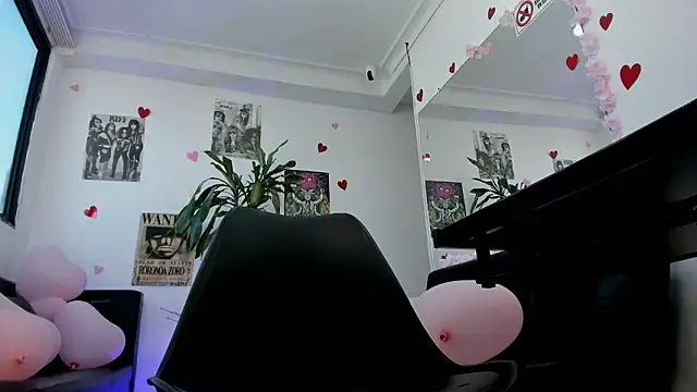 alice greco online show from February 14, 12:46 pm