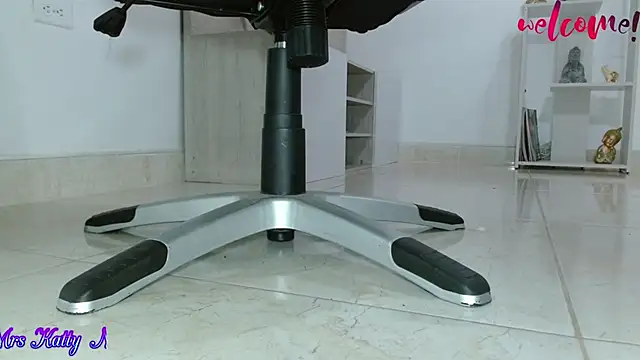 mrskatty online show from March 6, 3:35 pm