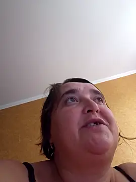 Snapshot of Liluboobs chatting on September 12, 7:52 am Liluboobs online show from September 12, 7:52 am