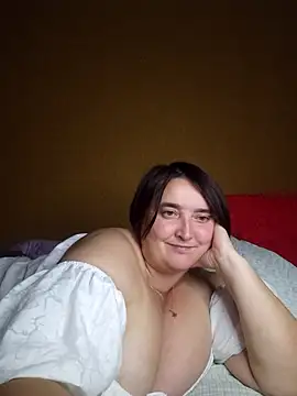 Snapshot of Liluboobs chatting on November 11, 9:26 pm Liluboobs online show from November 11, 9:26 pm