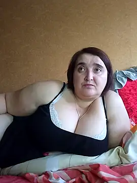 Snapshot of Liluboobs chatting on November 27, 7:43 am Liluboobs online show from November 27, 7:43 am