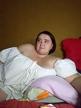 Snapshot of Liluboobs chatting on November 30, 7:07 pm Liluboobs online show from November 30, 7:07 pm