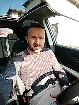 Snapshot of gilera250s chatting on February 23, 12:59 pm gilera250s online show from February 23, 12:59 pm