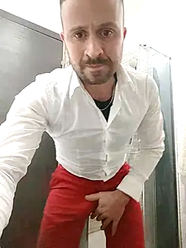 Snapshot of gilera250s chatting on February 26, 8:54 pm gilera250s online show from February 26, 8:54 pm