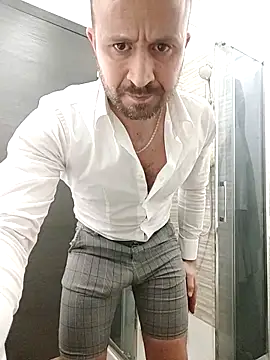 Snapshot of gilera250s chatting on February 27, 8:53 pm gilera250s online show from February 27, 8:53 pm