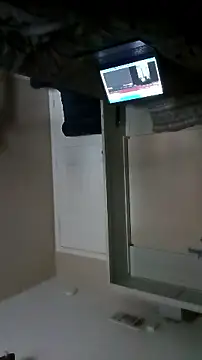 lRainbowBoy online show from April 6, 11:49 pm