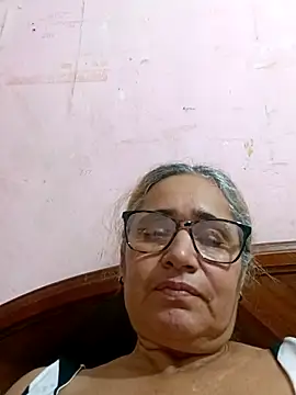  candi online show from November 22, 3:27 am