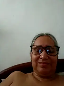  candi online show from May 1, 12:32 pm