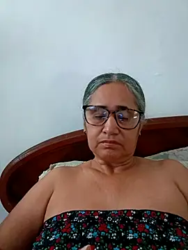Snapshot of _candi chatting on May 7, 11:26 am candi online show from May 7, 11:26 am