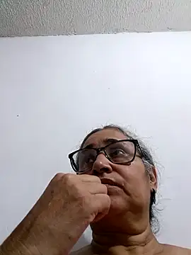Snapshot of _candi chatting on May 12, 11:35 pm candi online show from May 12, 11:35 pm