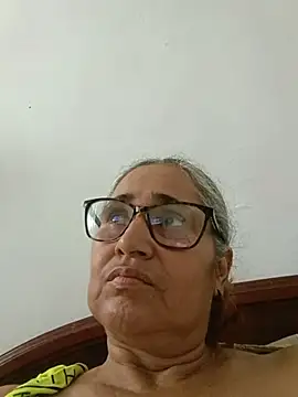 Snapshot of _candi chatting on May 17, 7:10 pm candi online show from May 17, 7:10 pm