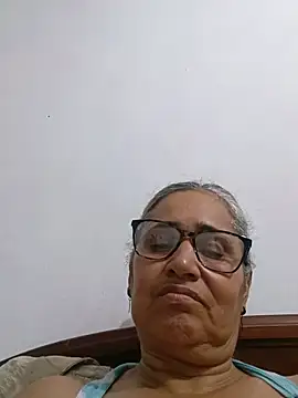 Snapshot of _candi chatting on May 20, 12:28 am candi online show from May 20, 12:28 am