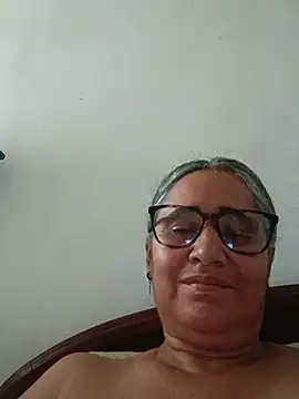 Snapshot of _candi chatting on May 22, 12:11 pm candi online show from May 22, 12:11 pm