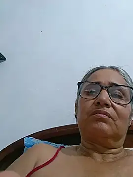 Snapshot of _candi chatting on May 31, 2:53 am candi online show from May 31, 2:53 am