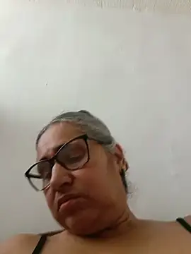 Snapshot of _candi chatting on May 31, 3:08 pm candi online show from May 31, 3:08 pm